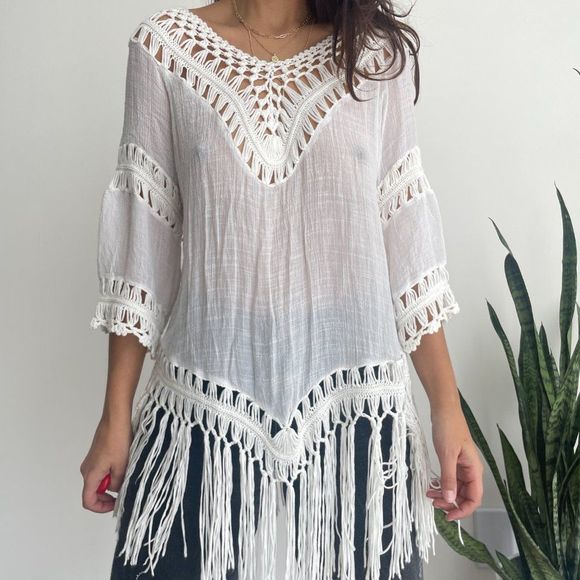 Tops - White boho crochet fringe tunic cover up top